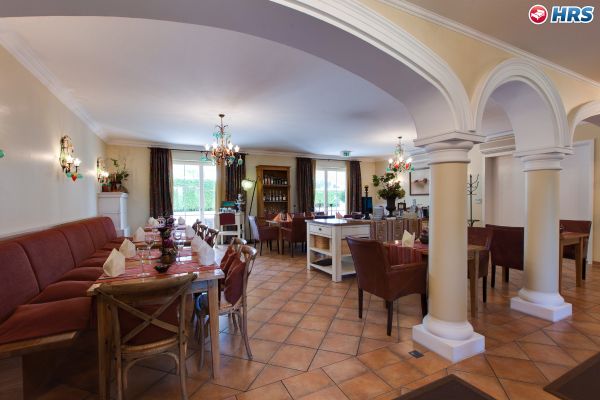 Ampervilla (Fahrenzhausen)